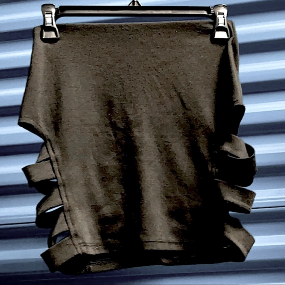 Charlotte Russe Black Strappy Body con Mini Skirt